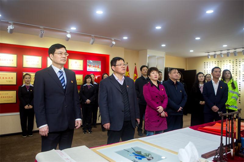 �ַ�ll(�й���)���޹�˾����