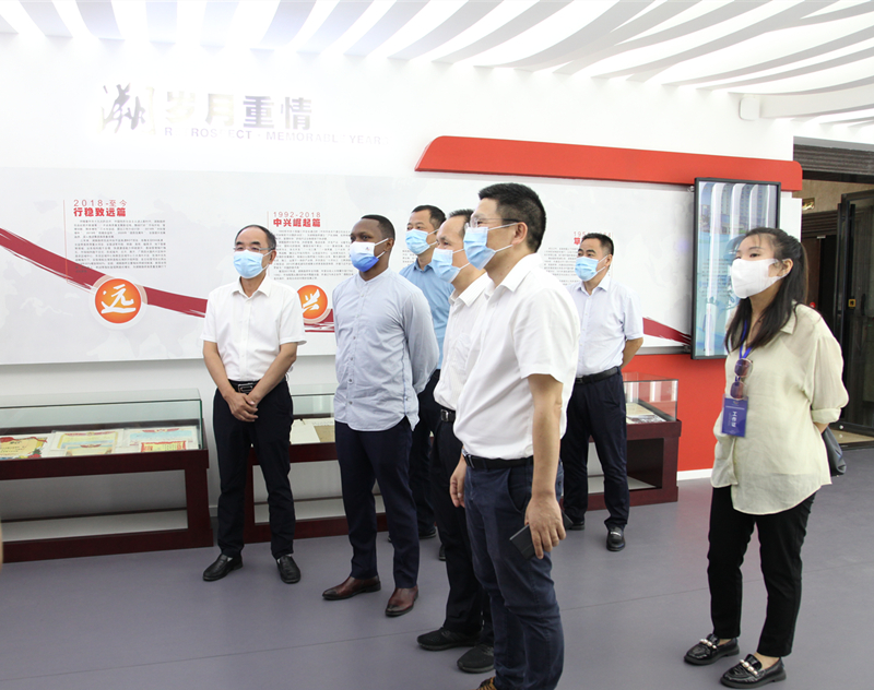 20220801275876.jpg 旅行展厅IMG_8169_副本.jpg