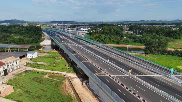 20250715123742.jpg ̶ˮºÓ´óÇŶÎ.jpg